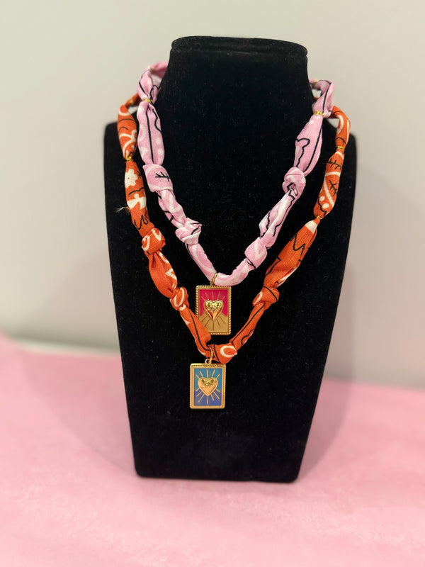 Bandana necklace with charm✨